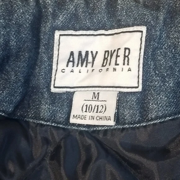 Vgt Amy Byer of California‎ jean jacket 10/12